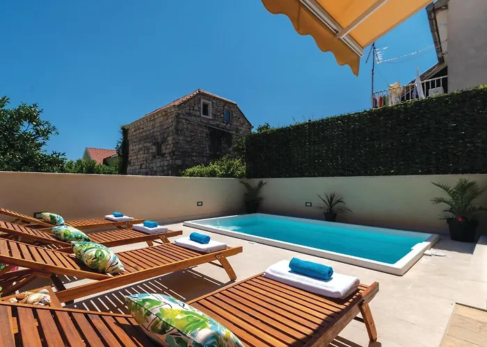 Two-bedroom In Hébergement de vacances