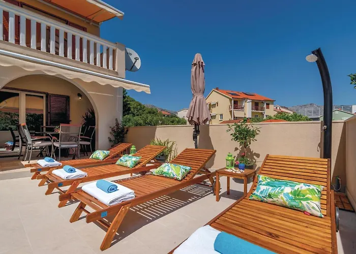 Two-bedroom In Hébergement de vacances *