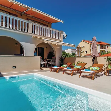 Two-bedroom In Dom wakacyjny Orebić